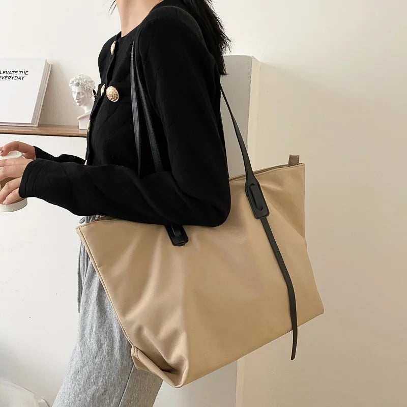 Sac grande capacité en polyester souple